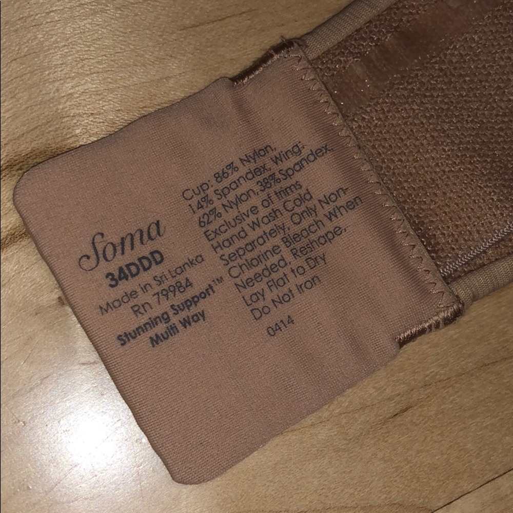 SOMA Strapless Bra
